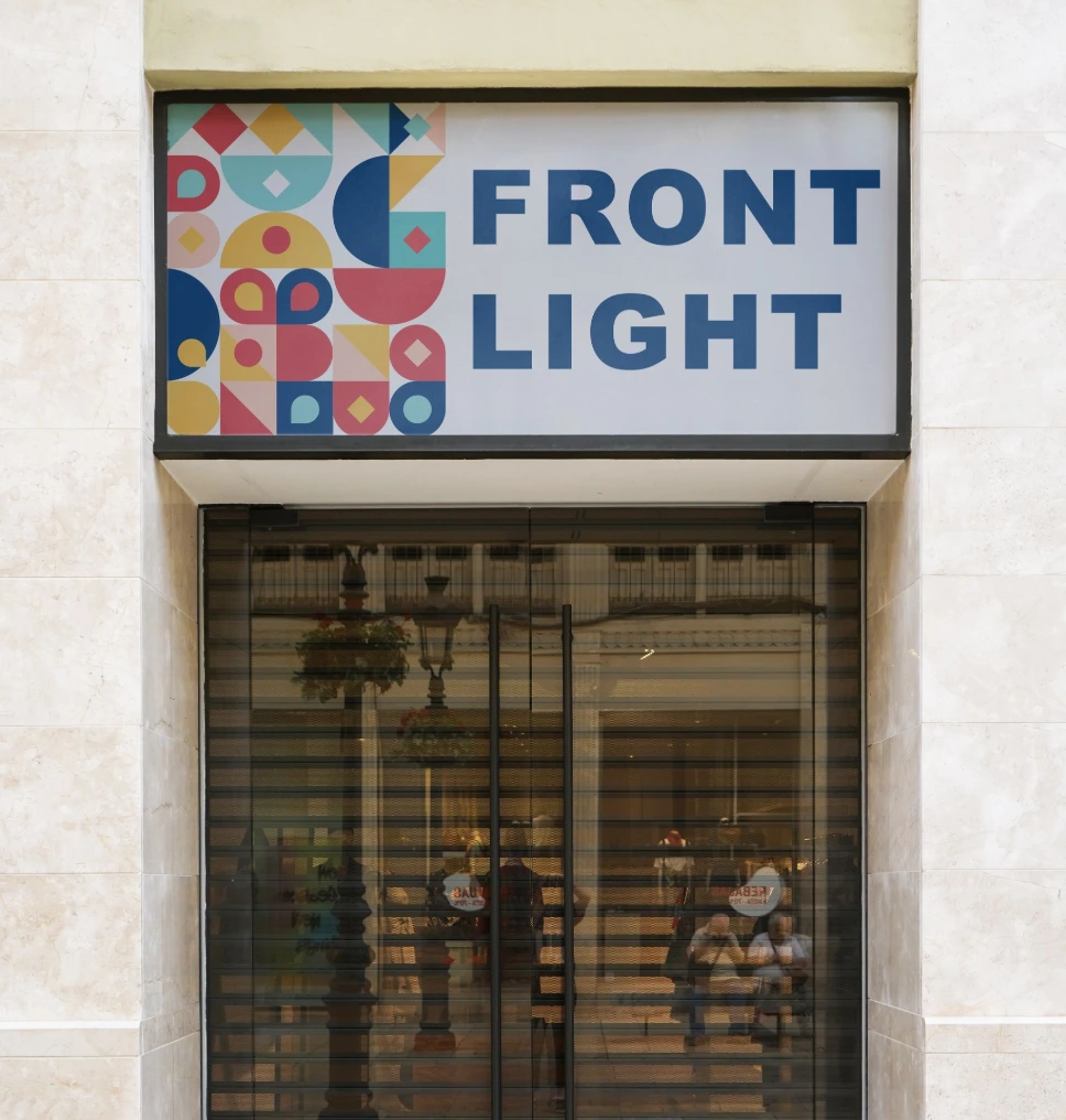 Lona Frontlight x M2